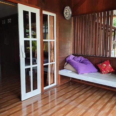 Amban Beach House Manokwari Exteriér fotografie