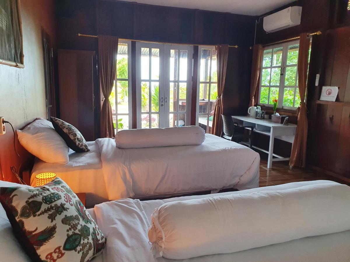 Amban Beach House Manokwari Exteriér fotografie
