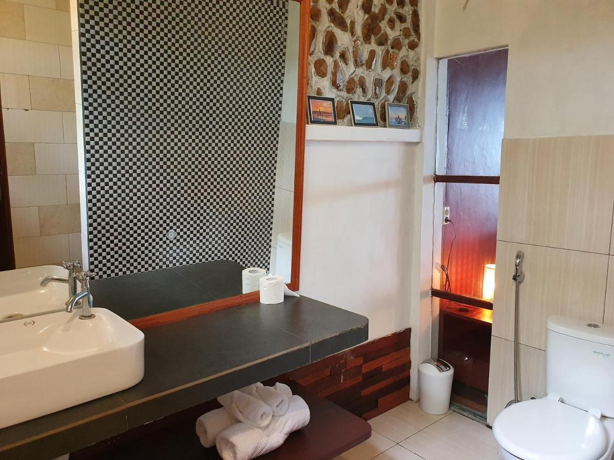 Amban Beach House Manokwari Exteriér fotografie